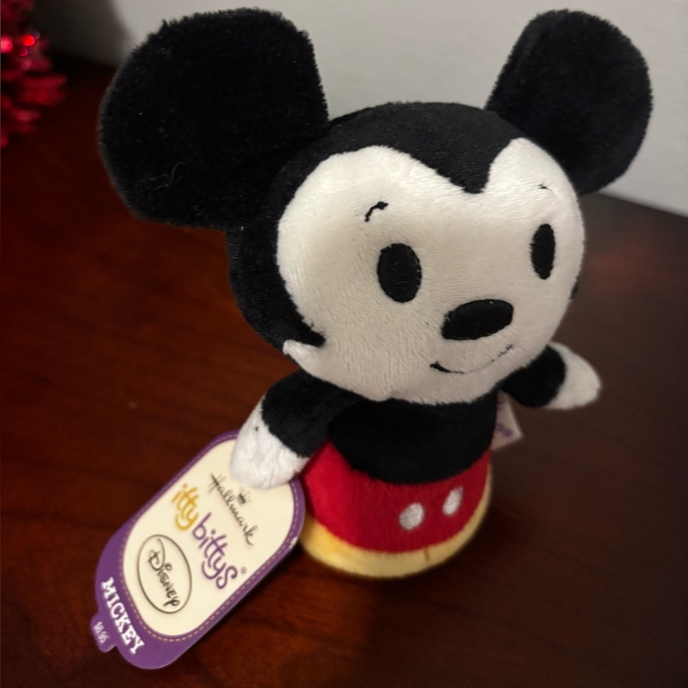 NWT itty bitty Hallmark Mickey Mouse small plush